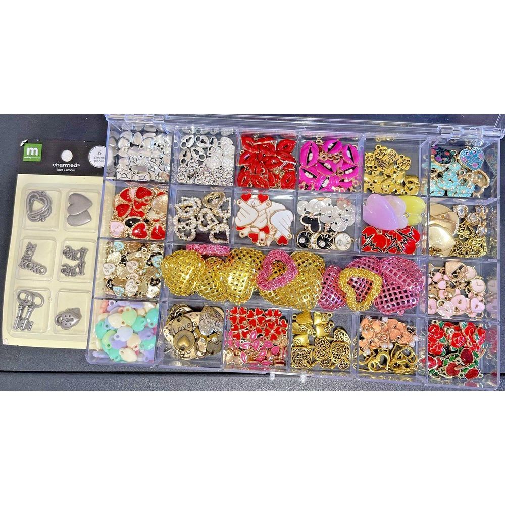 Vintage-Now‎ Heart Valentines Pendants Repurpose Craft Jewelry with Box